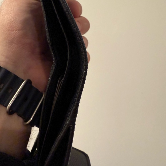 Gucci Trifold Icon Marmot Black Compact Leather Wallet - Picture 5 of 6